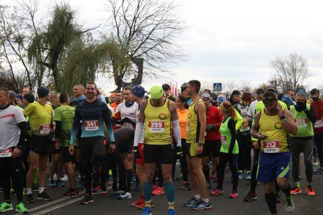 "Bieg między pomnikami" z historią w tle - podziękowanie
